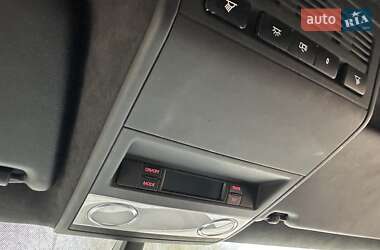 Минивэн Volkswagen Multivan 2016 в 