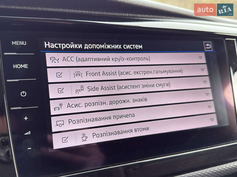 Мінівен Volkswagen Multivan 2020 в Чернівцях