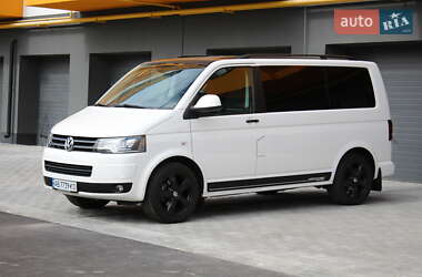 Мінівен Volkswagen Multivan 2014 в 