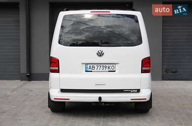 Мінівен Volkswagen Multivan 2014 в 