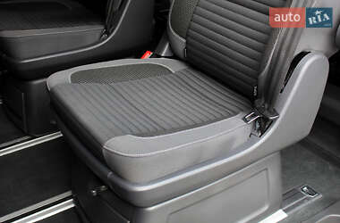 Мінівен Volkswagen Multivan 2014 в 