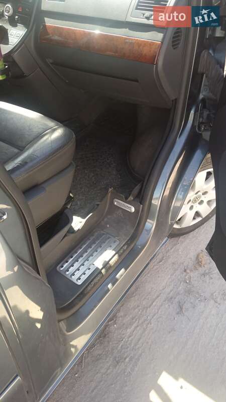 Минивэн Volkswagen Multivan 2008 в Запорожье