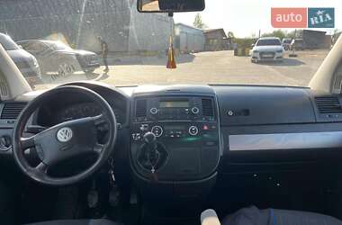 Минивэн Volkswagen Multivan 2003 в 
