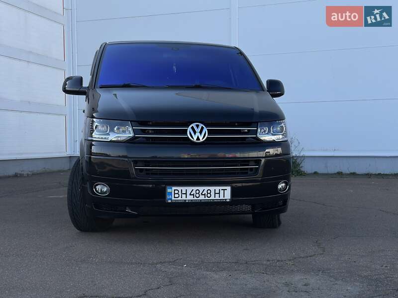 Минивэн Volkswagen Multivan 2010 в Одессе