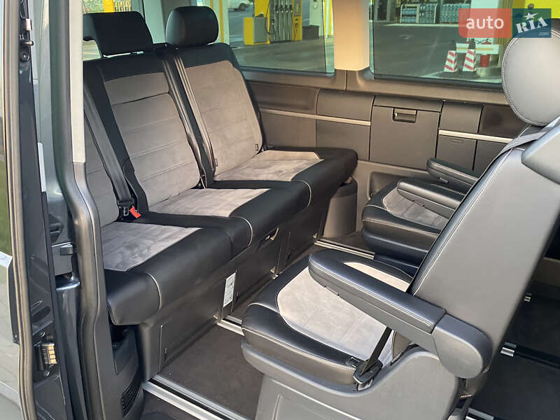 Мінівен Volkswagen Multivan 2020 в Ірпені