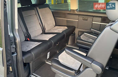 Минивэн Volkswagen Multivan 2020 в 