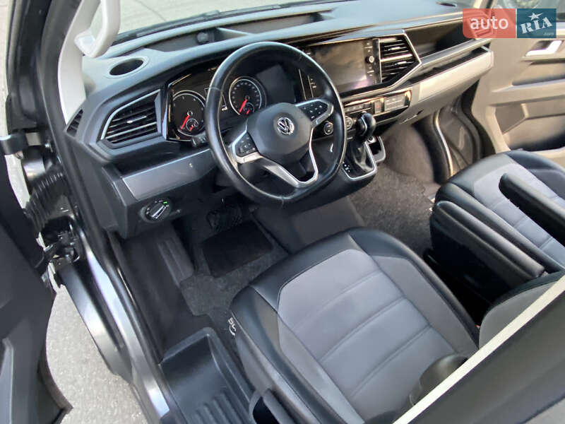 Мінівен Volkswagen Multivan 2020 в Ірпені