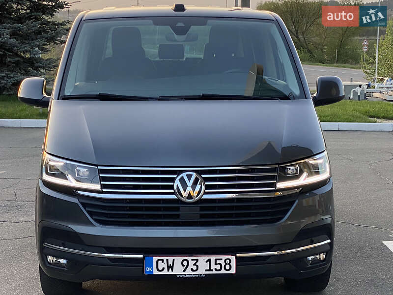Мінівен Volkswagen Multivan 2020 в Ірпені