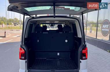 Минивэн Volkswagen Multivan 2020 в 