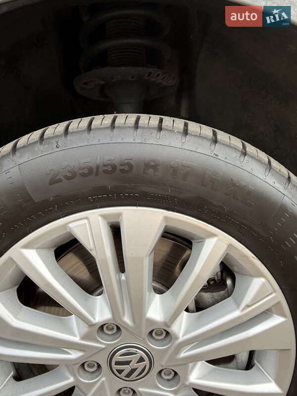 Минивэн Volkswagen Multivan 2021 в Одессе