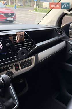 Минивэн Volkswagen Multivan 2021 в 