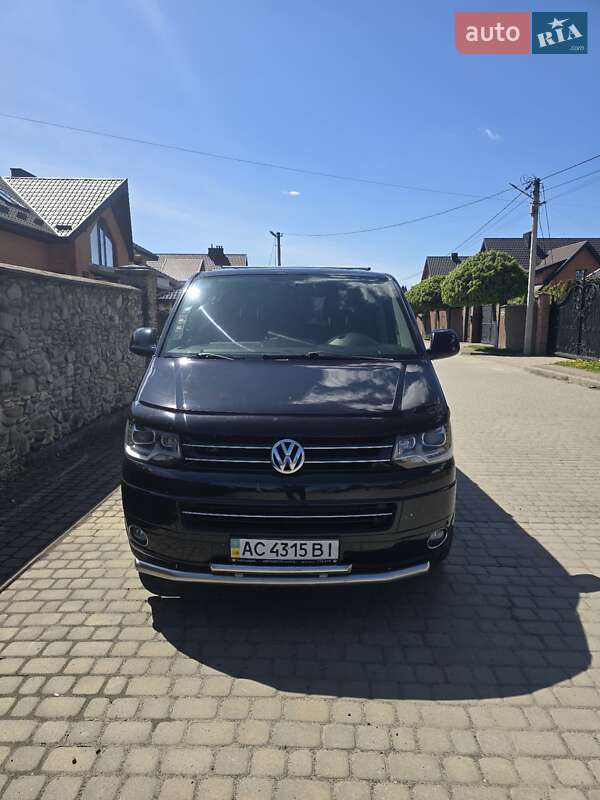 Минивэн Volkswagen Multivan 2012 в Луцке