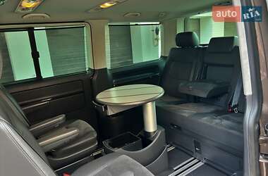 Минивэн Volkswagen Multivan 2014 в 