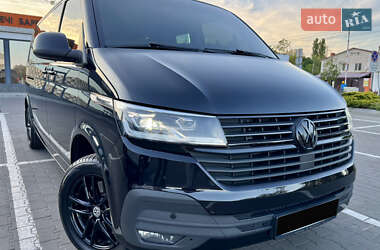 Минивэн Volkswagen Multivan 2020 в 
