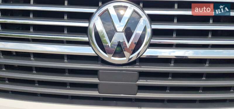 Минивэн Volkswagen Multivan 2020 в Тернополе