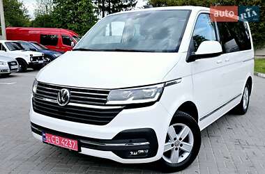 Минивэн Volkswagen Multivan 2020 в 