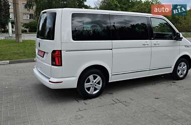 Минивэн Volkswagen Multivan 2020 в 