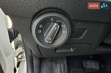 Минивэн Volkswagen Multivan 2020 в 