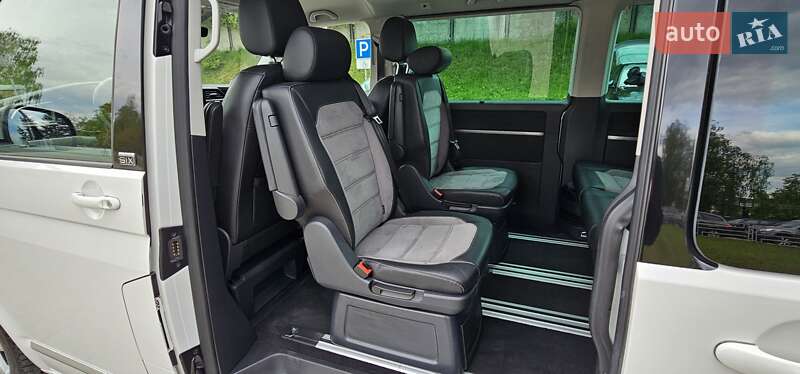 Минивэн Volkswagen Multivan 2020 в Тернополе