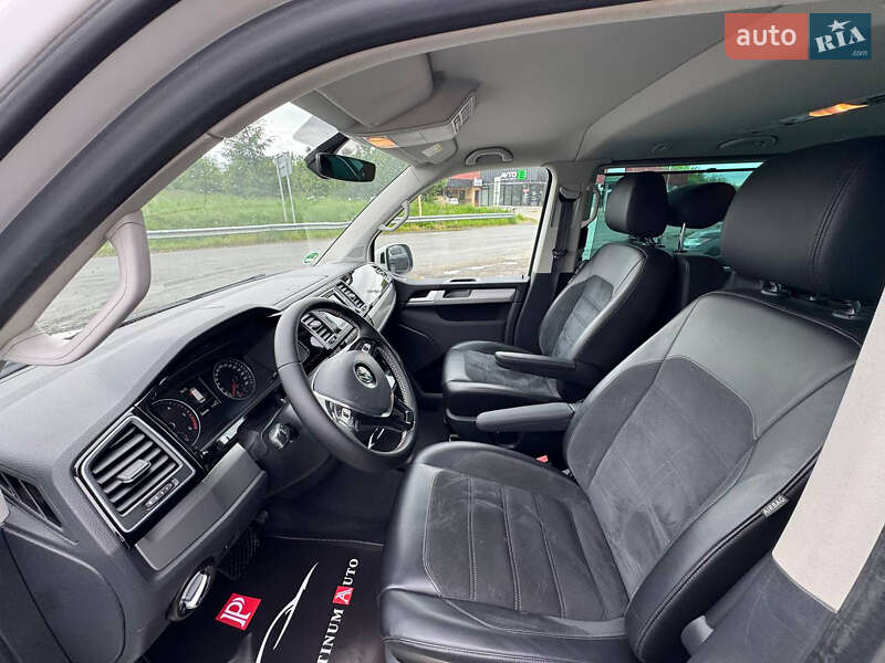 Мінівен Volkswagen Multivan 2019 в Ужгороді