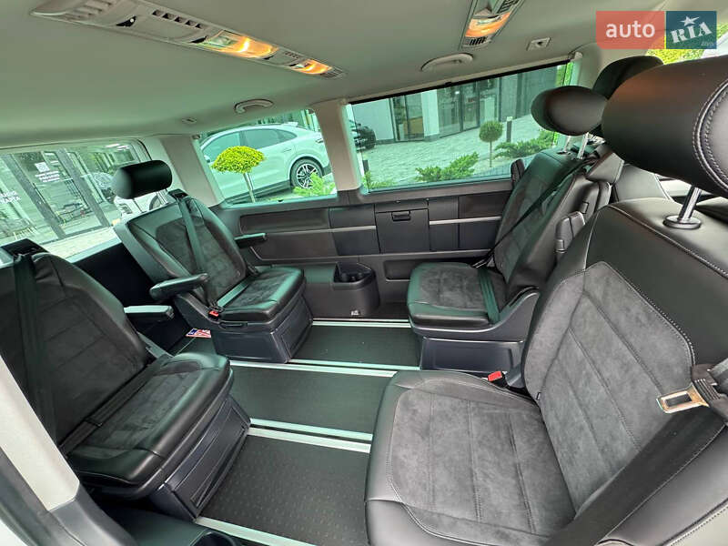 Мінівен Volkswagen Multivan 2019 в Ужгороді