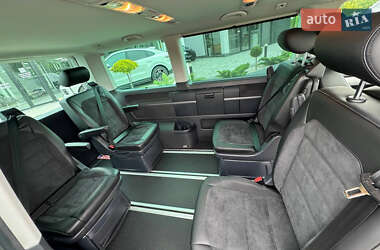 Минивэн Volkswagen Multivan 2019 в 