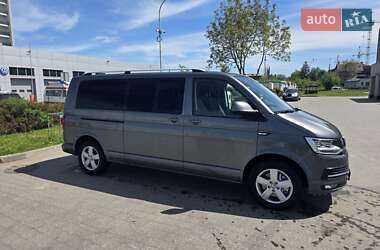 Минивэн Volkswagen Multivan 2011 в 