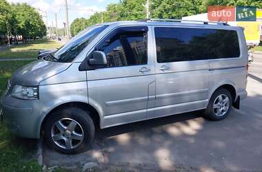 Минивэн Volkswagen Multivan 2006 в 