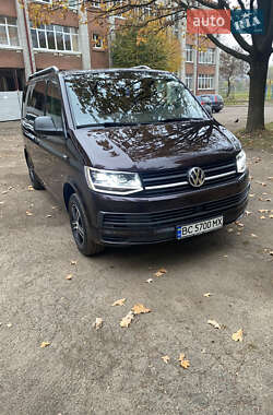 Минивэн Volkswagen Multivan 2016 в Львове