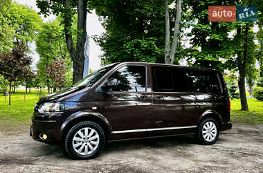 Мінівен Volkswagen Multivan 2010 в 