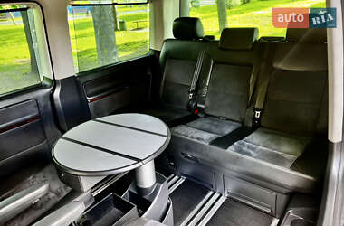 Мінівен Volkswagen Multivan 2010 в 