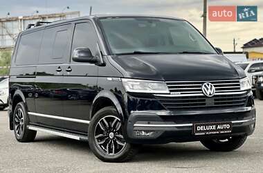 Мінівен Volkswagen Multivan 2020 в 