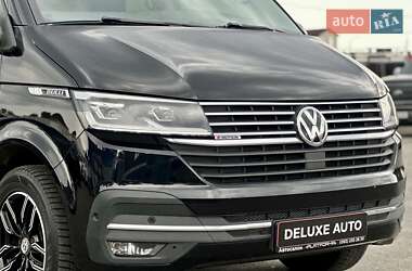 Мінівен Volkswagen Multivan 2020 в 
