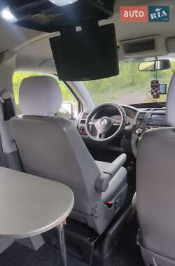 Минивэн Volkswagen Multivan 2007 в 