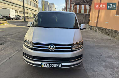 Минивэн Volkswagen Multivan 2016 в Киеве