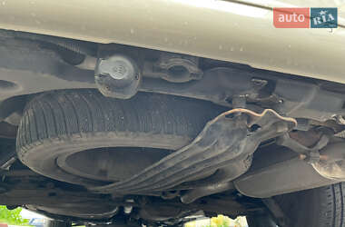 Мінівен Volkswagen Multivan 2013 в 