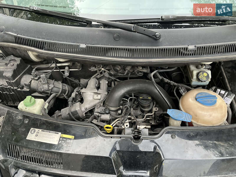 Мінівен Volkswagen Multivan 2013 в Білій Церкві