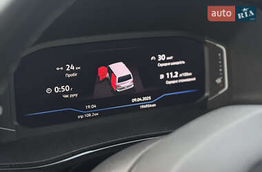 Минивэн Volkswagen Multivan 2020 в 