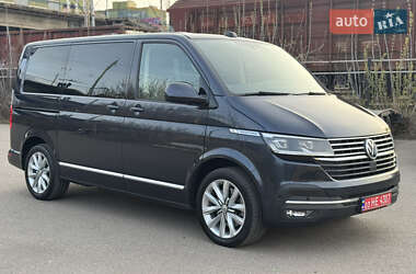 Минивэн Volkswagen Multivan 2020 в 