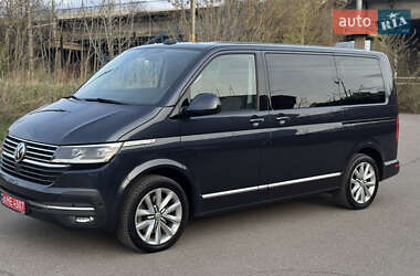 Минивэн Volkswagen Multivan 2020 в 
