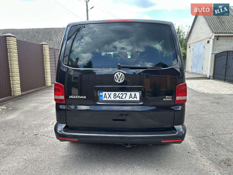 Минивэн Volkswagen Multivan 2015 в Змиеве