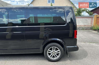 Минивэн Volkswagen Multivan 2015 в 