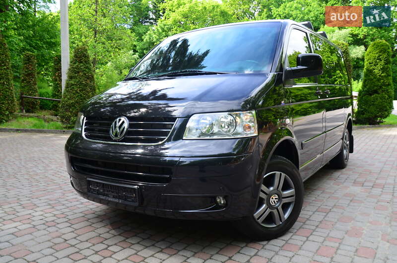 Минивэн Volkswagen Multivan 2008 в Трускавце