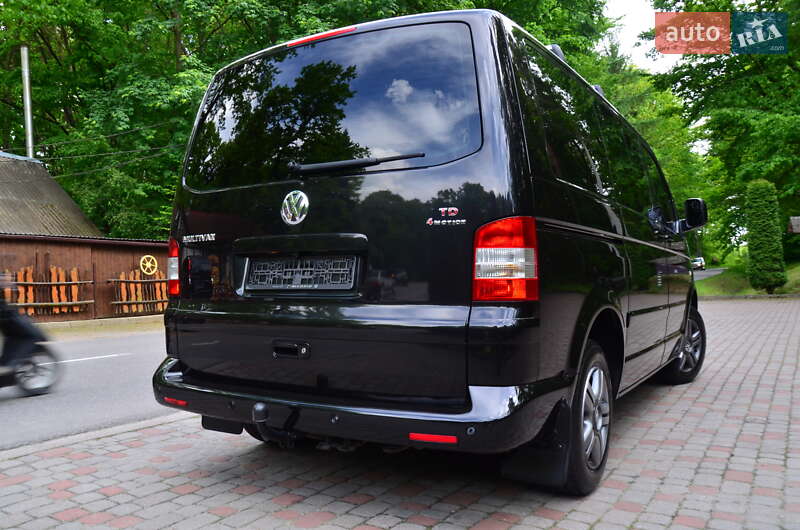 Минивэн Volkswagen Multivan 2008 в Трускавце