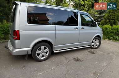 Минивэн Volkswagen Multivan 2012 в 