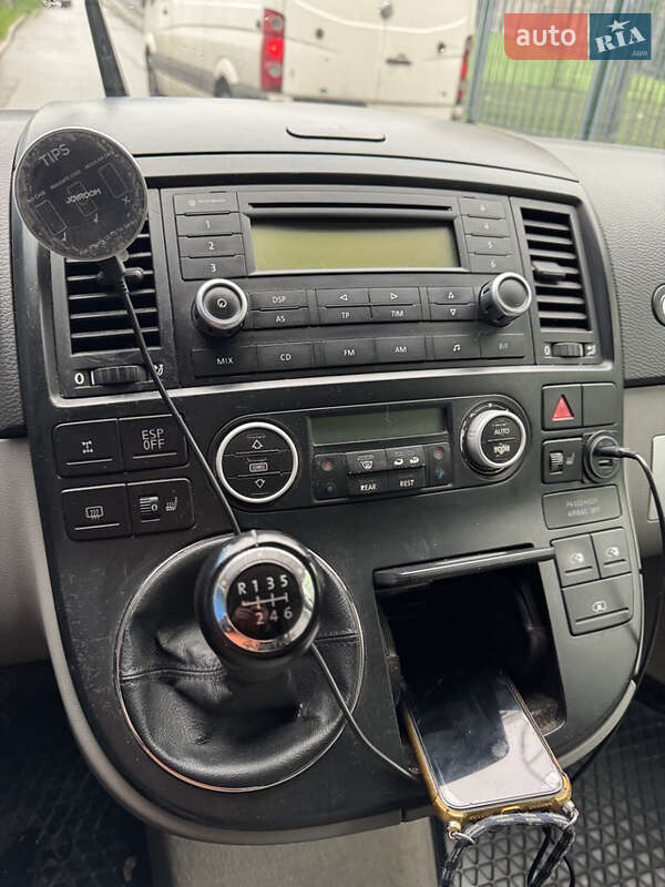 Минивэн Volkswagen Multivan 2008 в Киеве