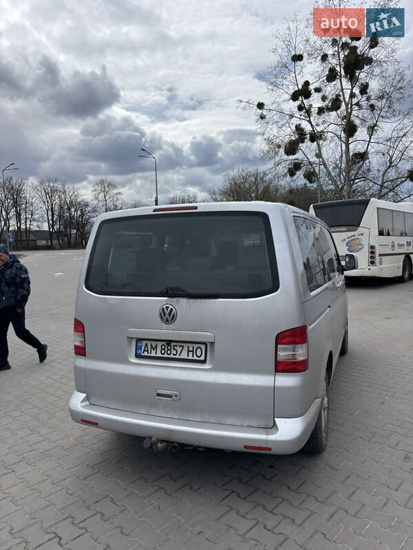 Минивэн Volkswagen Multivan 2005 в Житомире