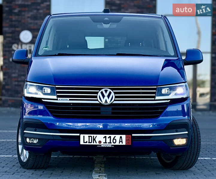 Мінівен Volkswagen Multivan 2020 в Чернівцях