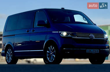 Минивэн Volkswagen Multivan 2020 в 