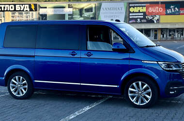 Минивэн Volkswagen Multivan 2020 в 